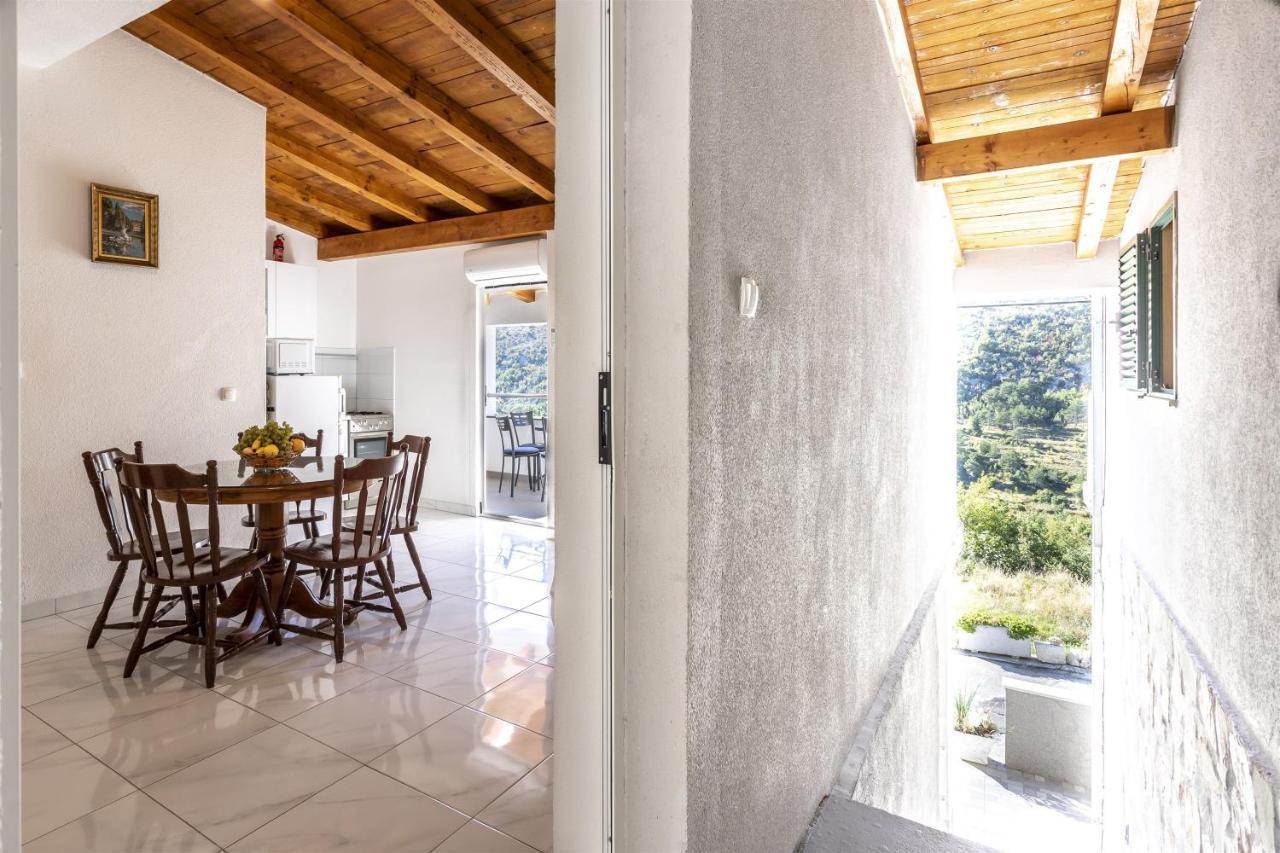 Holiday Home Dijamant Kucice Exterior foto