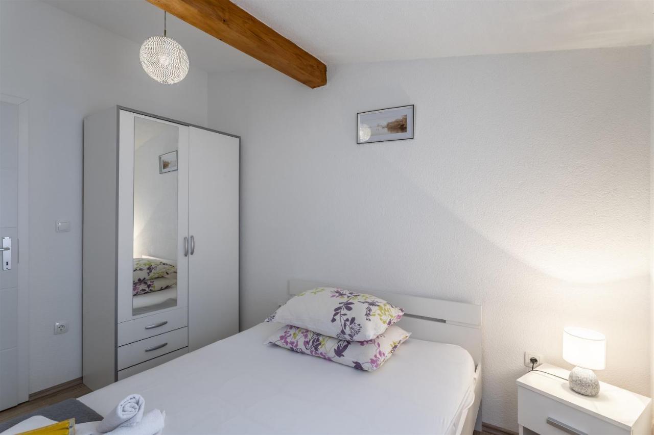 Holiday Home Dijamant Kucice Exterior foto