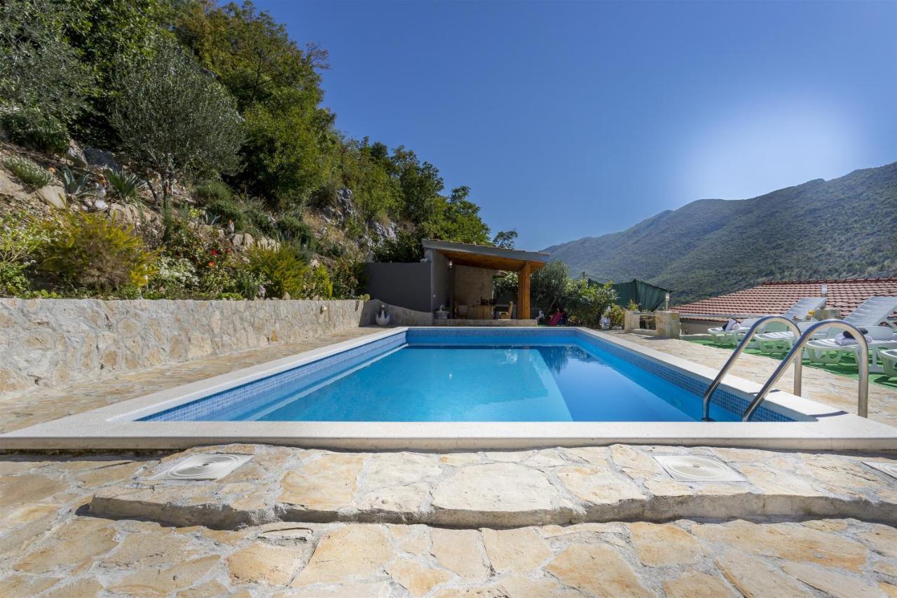 Holiday Home Dijamant Kucice Exterior foto
